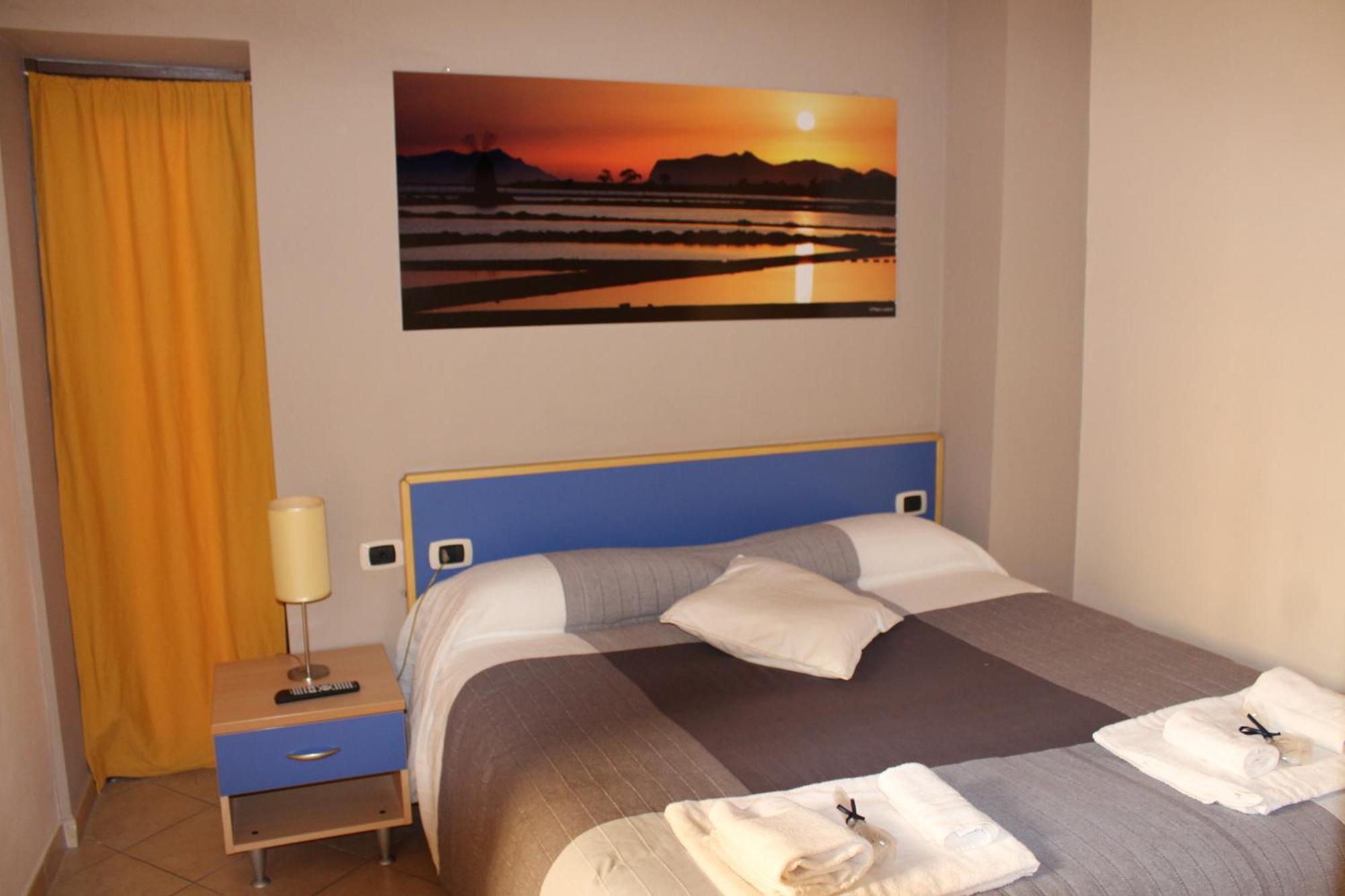 Residence Cortile Merce Trapani Kamer foto
