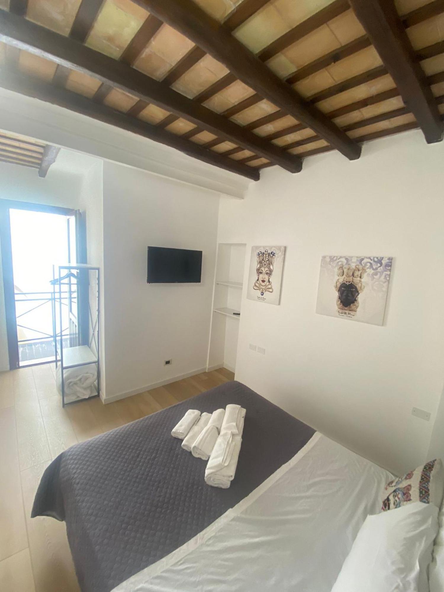 Residence Cortile Merce Trapani Buitenkant foto